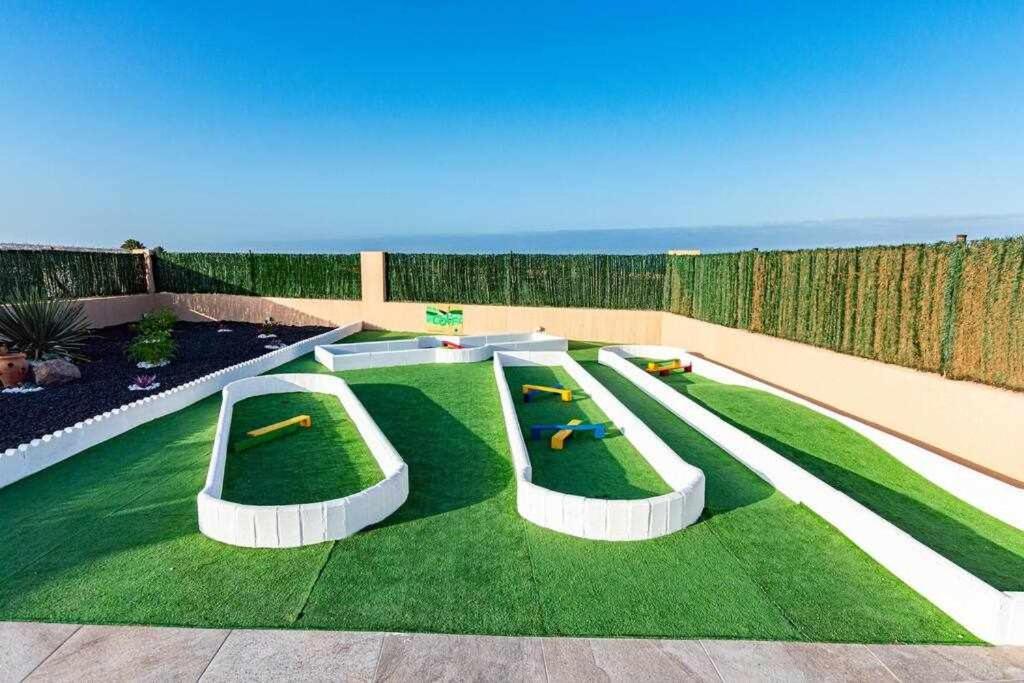 Villa Mini Golf カレタ・デ・フステ エクステリア 写真